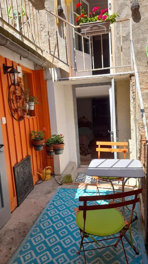 Sur Le Chemin Bed & Breakfast Auvillar Ngoại thất bức ảnh